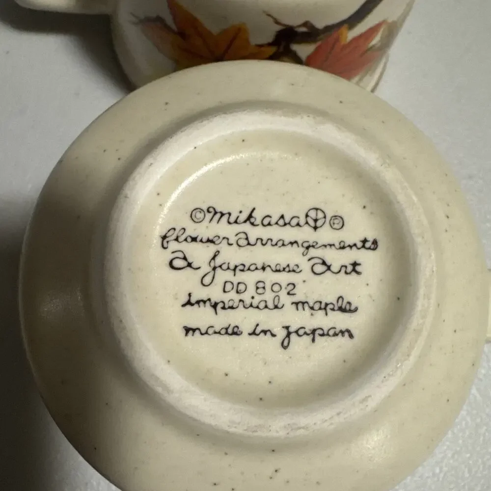 Mikasa vtg vintage